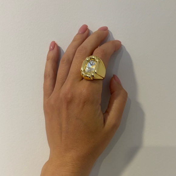 DULCIS COCKTAIL Statement Rectangle Gold RING, Size 7 - Picture 7 of 15